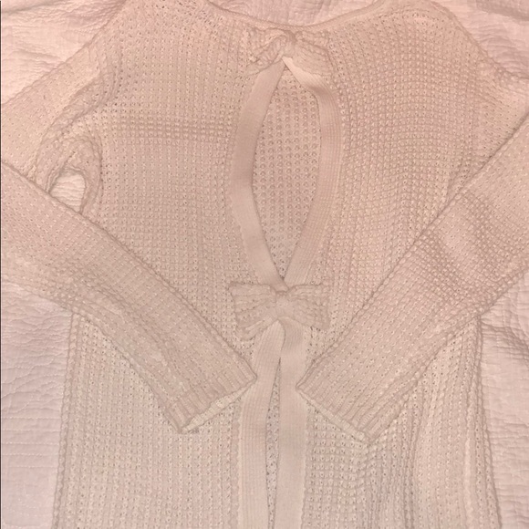 Sweater! - Picture 2 of 3